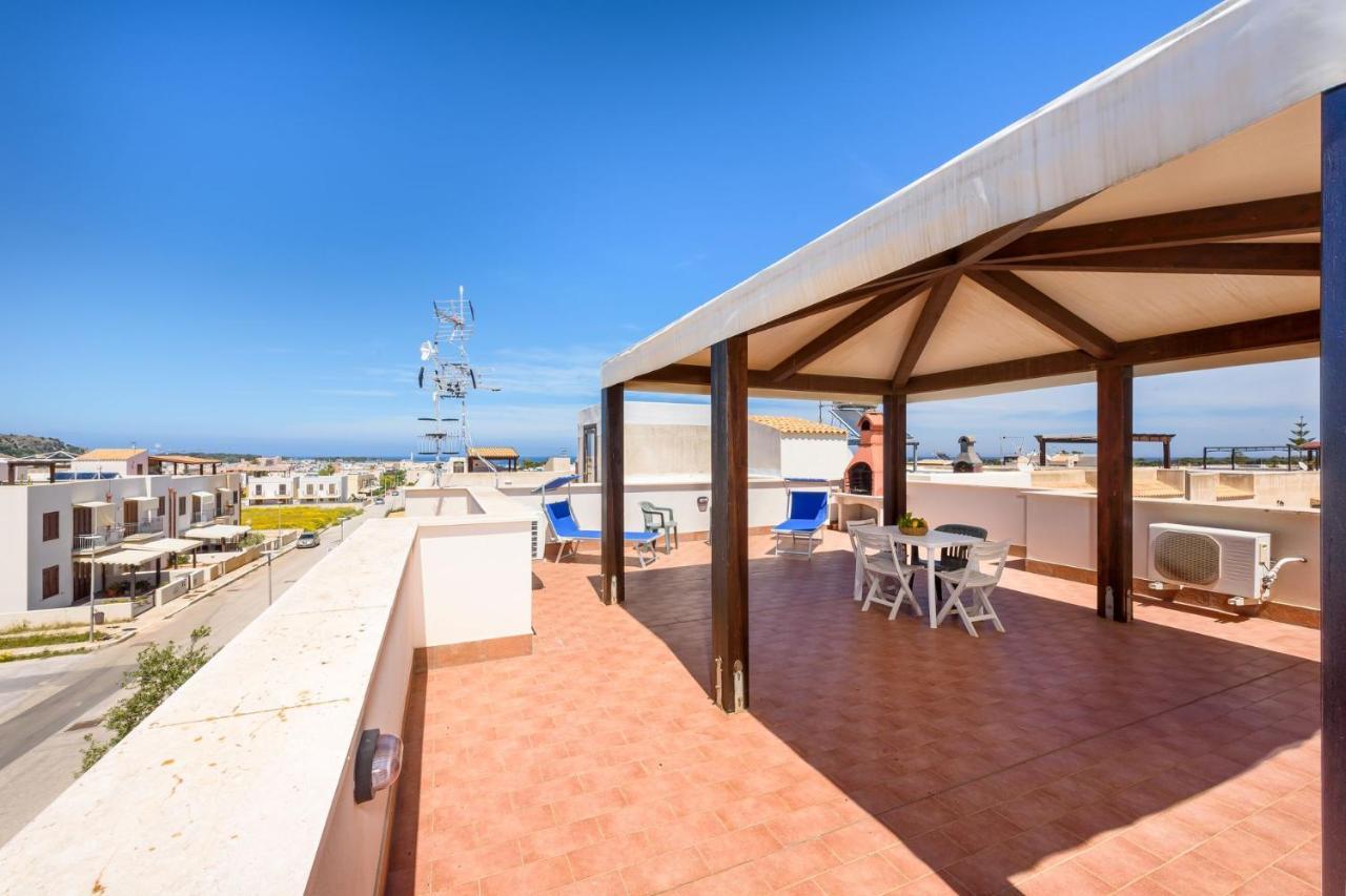 I Tre Golfi - Appartamenti Con Terrazzo Fino A 800 Mt Dal Mare San Vito Lo Capo Extérieur photo